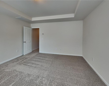 265 Bloomfield Circle - Photo Thumbnail 7