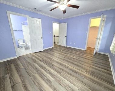 7500 Roswell Road - Photo Thumbnail 18