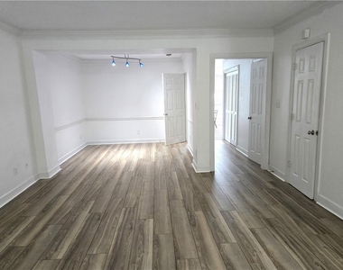 7500 Roswell Road - Photo Thumbnail 3