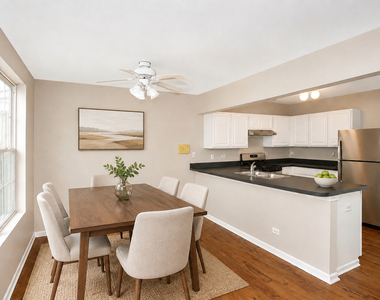 979 Symphony Drive - Photo Thumbnail 3