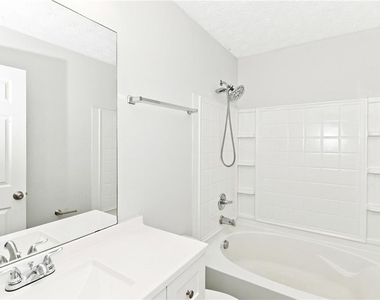 2002 Grove Way - Photo Thumbnail 13