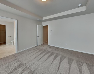 177 Bloomfield Circle - Photo Thumbnail 4