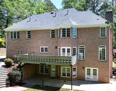 166 Windrift Drive - Photo Thumbnail 27