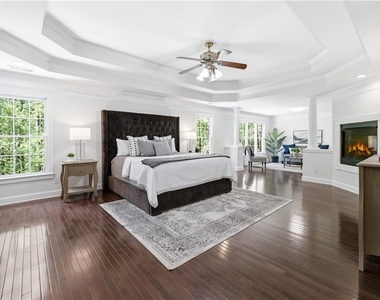 166 Windrift Drive - Photo Thumbnail 11