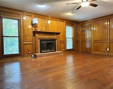 11820 Highland Colony Dr - Photo Thumbnail 6