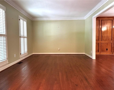 11820 Highland Colony Dr - Photo Thumbnail 4