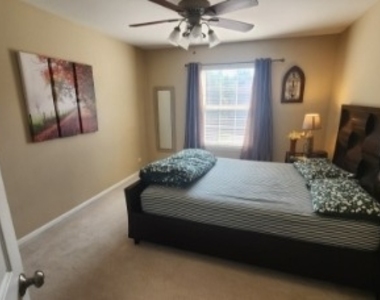 1759 Ellington Drive - Photo Thumbnail 7