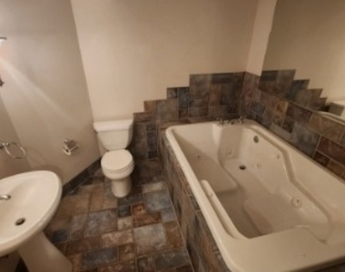 1759 Ellington Drive - Photo Thumbnail 17