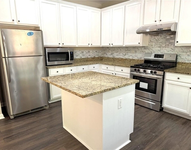 1794 Taylor Oaks Dr - Photo Thumbnail 14