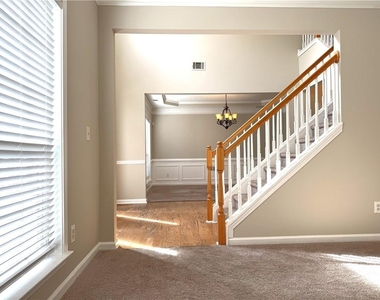 1794 Taylor Oaks Dr - Photo Thumbnail 11