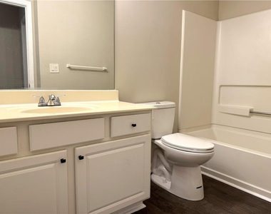 1794 Taylor Oaks Dr - Photo Thumbnail 22