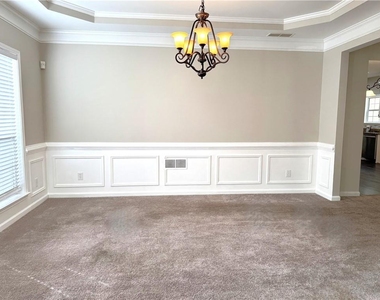 1794 Taylor Oaks Dr - Photo Thumbnail 2