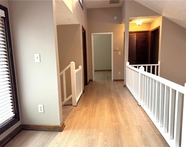 1302 Colony Dr - Photo Thumbnail 20