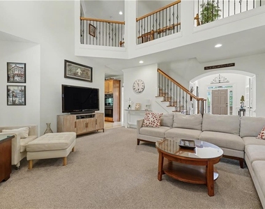 4030 Greenside Court - Photo Thumbnail 12