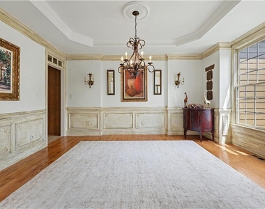 4030 Greenside Court - Photo Thumbnail 6