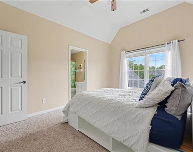 4030 Greenside Court - Photo Thumbnail 28