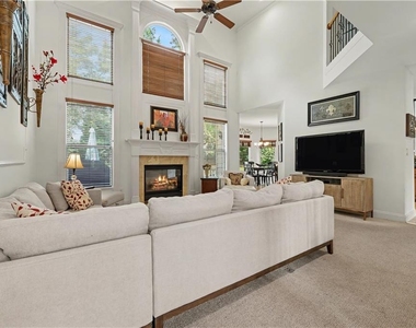 4030 Greenside Court - Photo Thumbnail 10