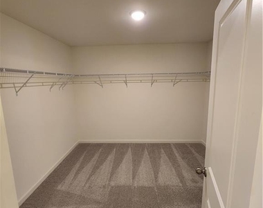 151 Andria Way - Photo Thumbnail 6