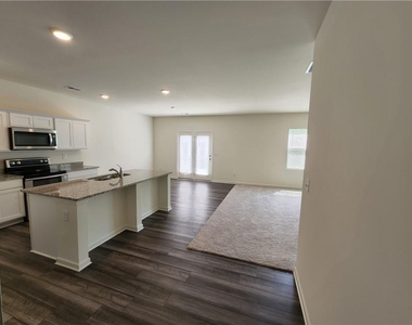151 Andria Way - Photo Thumbnail 3