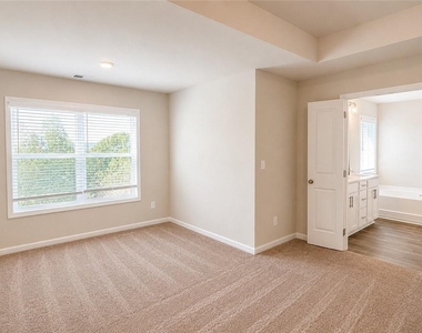 123 Mill Pond Lane - Photo Thumbnail 13