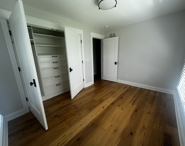 525 W Deerpath Road - Photo Thumbnail 6
