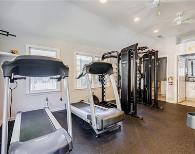613 Summit North Drive Ne - Photo Thumbnail 33