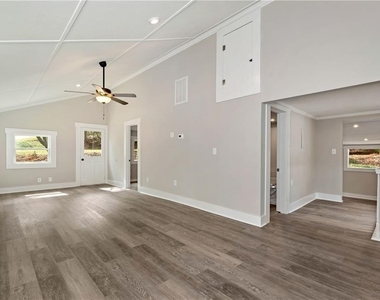 75 Lake Drive - Photo Thumbnail 17