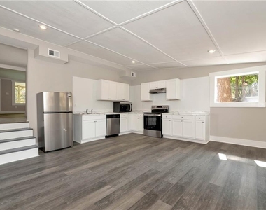 75 Lake Drive - Photo Thumbnail 9