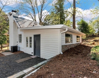 75 Lake Drive - Photo Thumbnail 4