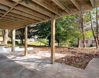 75 Lake Drive - Photo Thumbnail 39