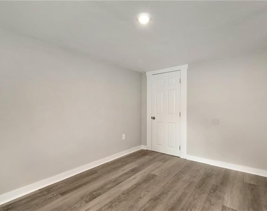 75 Lake Drive - Photo Thumbnail 23