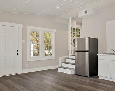 75 Lake Drive - Photo Thumbnail 10