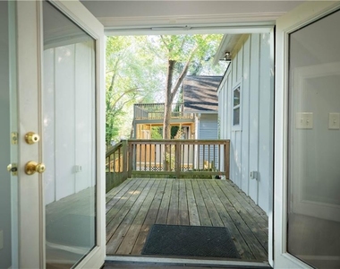 184 Laurel Avenue Sw - Photo Thumbnail 18