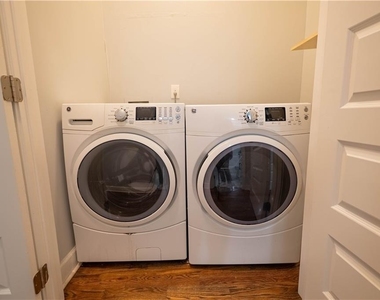 184 Laurel Avenue Sw - Photo Thumbnail 12