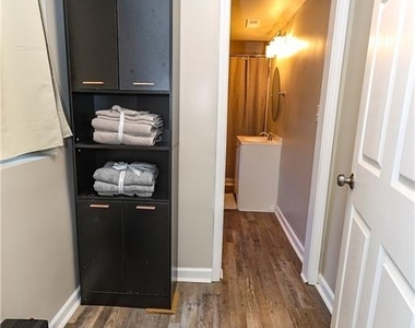 636 Lawton Street - Photo Thumbnail 23