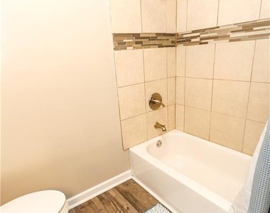 636 Lawton Street - Photo Thumbnail 21