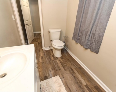 636 Lawton Street - Photo Thumbnail 25