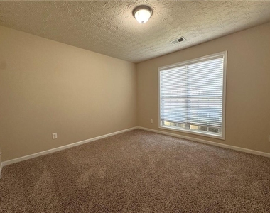1277 Poison Oak Ct - Photo Thumbnail 17
