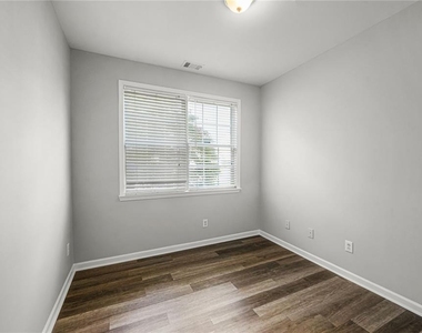 5430 Sable Bay Point - Photo Thumbnail 21