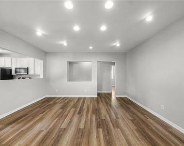 5430 Sable Bay Point - Photo Thumbnail 6