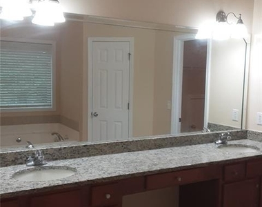 2532 Lois Court - Photo Thumbnail 16