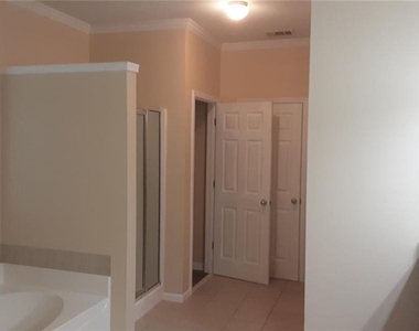 2532 Lois Court - Photo Thumbnail 14