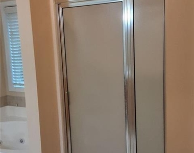 2532 Lois Court - Photo Thumbnail 18