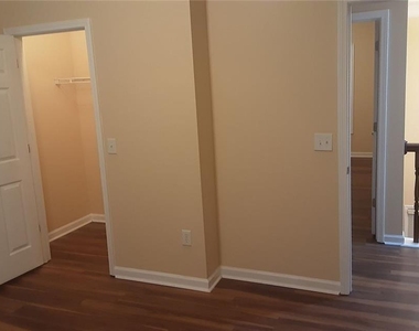 2532 Lois Court - Photo Thumbnail 26