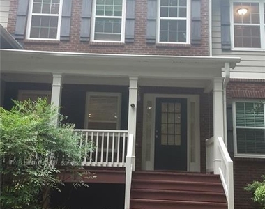 2532 Lois Court - Photo Thumbnail 2