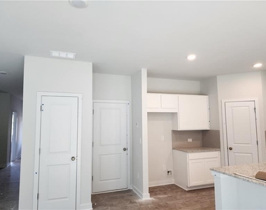 5117 Union Heights Way - Photo Thumbnail 5