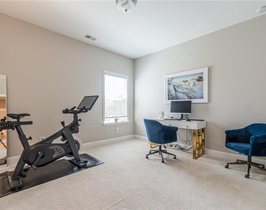 3355 Pierview Drive - Photo Thumbnail 19