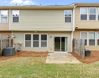 1867 Ellison Lakes Court Nw - Photo Thumbnail 22