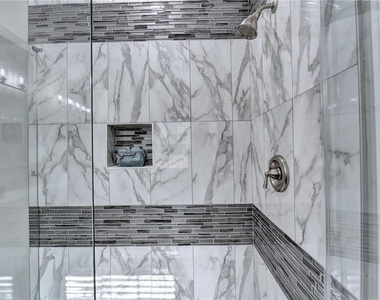 663 Bryan Street - Photo Thumbnail 16