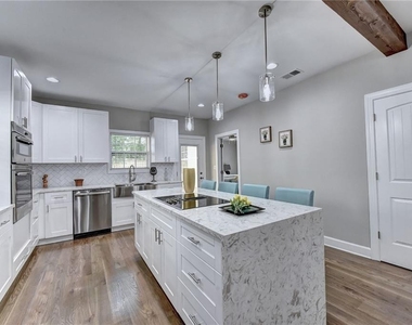 663 Bryan Street - Photo Thumbnail 6